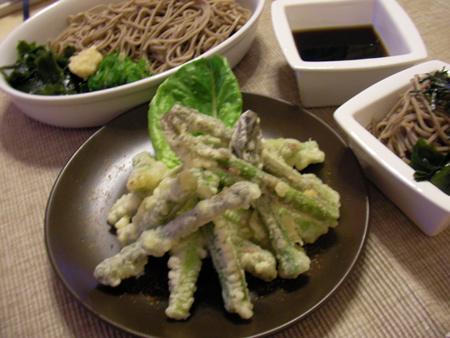 Asparagus Tempura with Cold Soba Noodle
